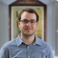 Als gebürtiger Prignitzer war Marcus Pfeiffer - nach sechs Jahren Schülerzeitung und Abitur - drei Jahre lang als Pauschalist für die MAZ in seiner Heimatregion unterwegs, wo er darüberhinaus eine heute reichenweitenstarke Presseagentur gründete - jetzt ist er MAZ-Volontär. (bis 2021)