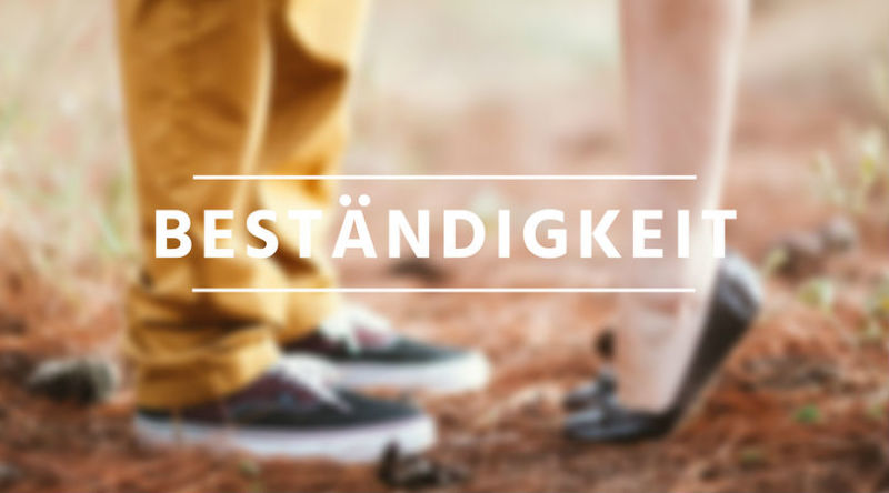Die Generation Z mag es beständig: wechselnde Beziehungen sind laut der Studie nicht erwünscht. Es ginge den Jugendlichen in erster Linie auch nicht um sexuelle Erfahrungen, sondern vielmehr ums Beisammensein. Der Großteil der Jugendlichen wünscht sich Kinder, wobei die Familie bis zu einem Alter von 35 gegründet werden sollte.